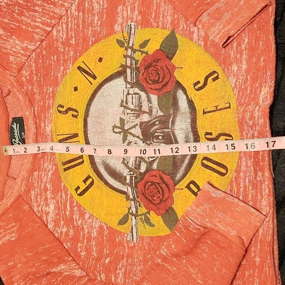 Bravado SM Guns 'n Roses Red Graphic Cropped Pullover Sweater - Picture 6 of 9